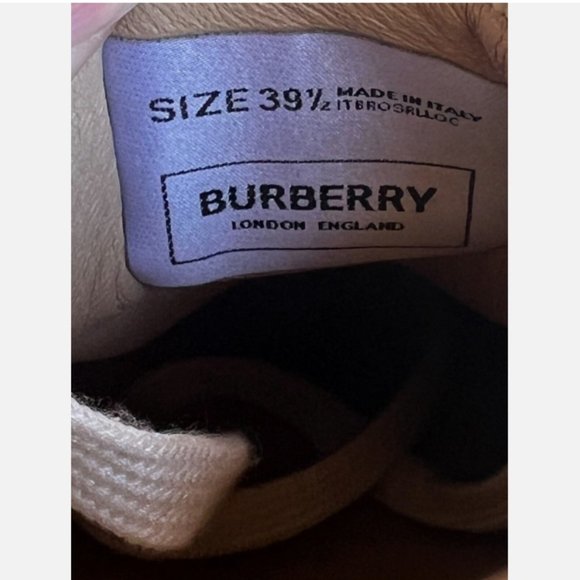 BURBERRY RAMSEY VANILLA CHECK LEATHER WOMENS LOW TOP SNEAKER 39.5 IT/ 9.5 US - Picture 10 of 10